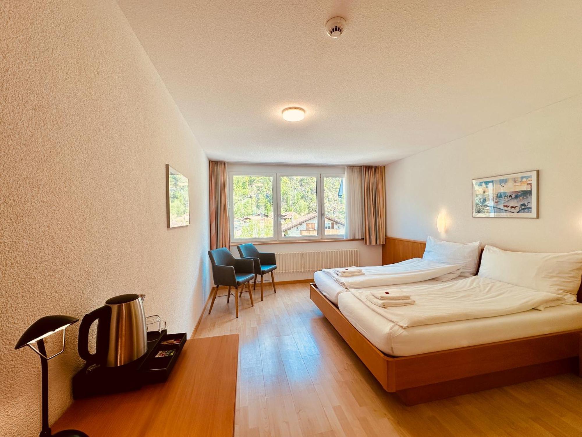 Hotel Rebstock Мейринген Экстерьер фото