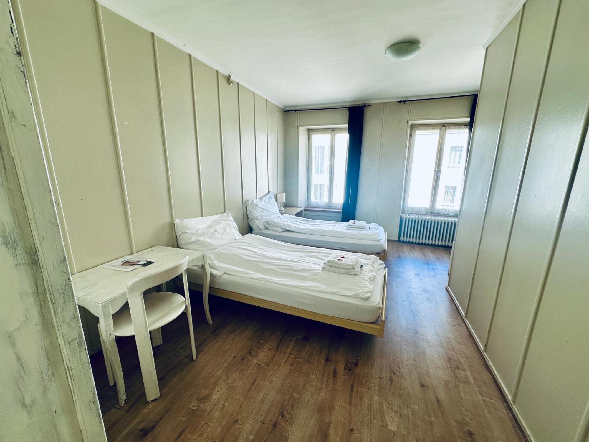Hotel Rebstock Мейринген Экстерьер фото
